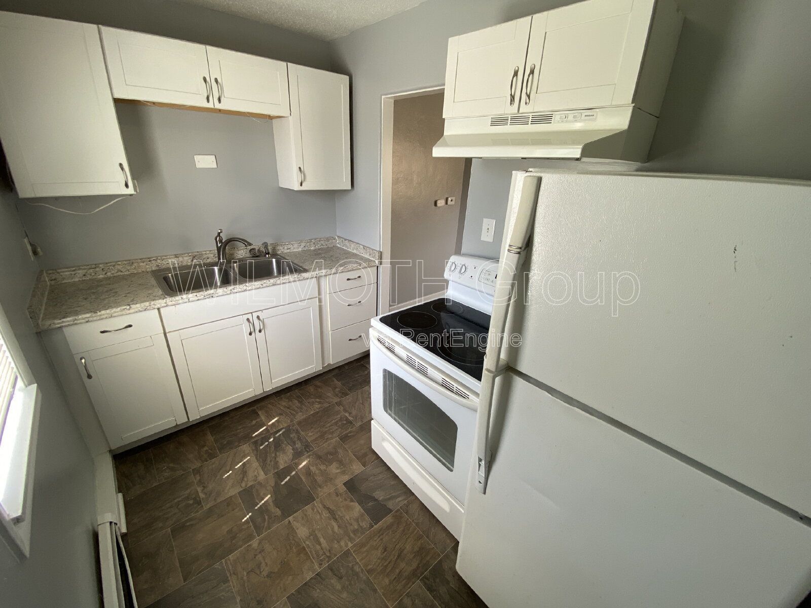 2-Bed Unit with Gleaming Hardwood Floors in Prime Indianapolis Location! property image