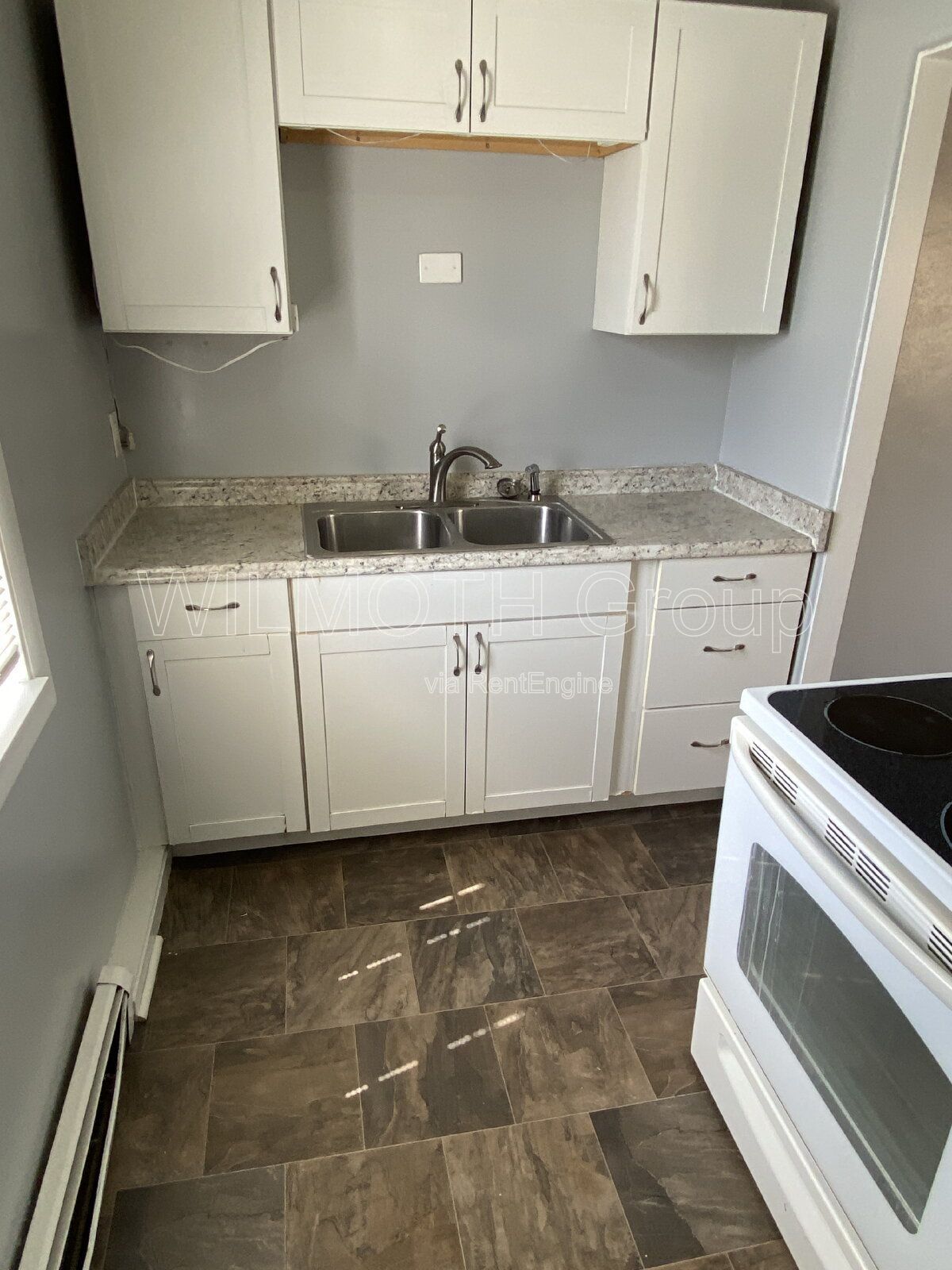2-Bed Unit with Gleaming Hardwood Floors in Prime Indianapolis Location! property image