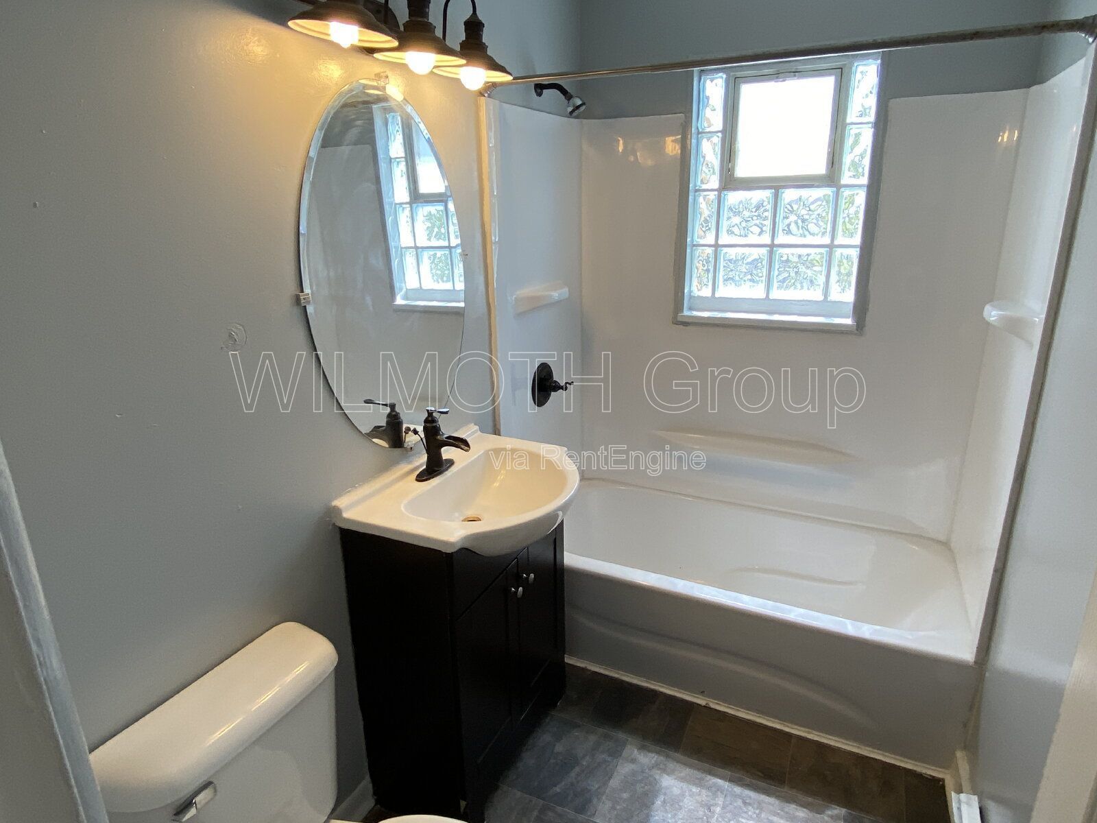 2-Bed Unit with Gleaming Hardwood Floors in Prime Indianapolis Location! property image