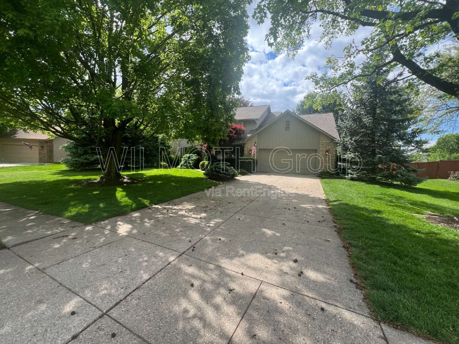5-Bedroom Retreat with Finished Basement & Fireplace on Limberlost Drive property image