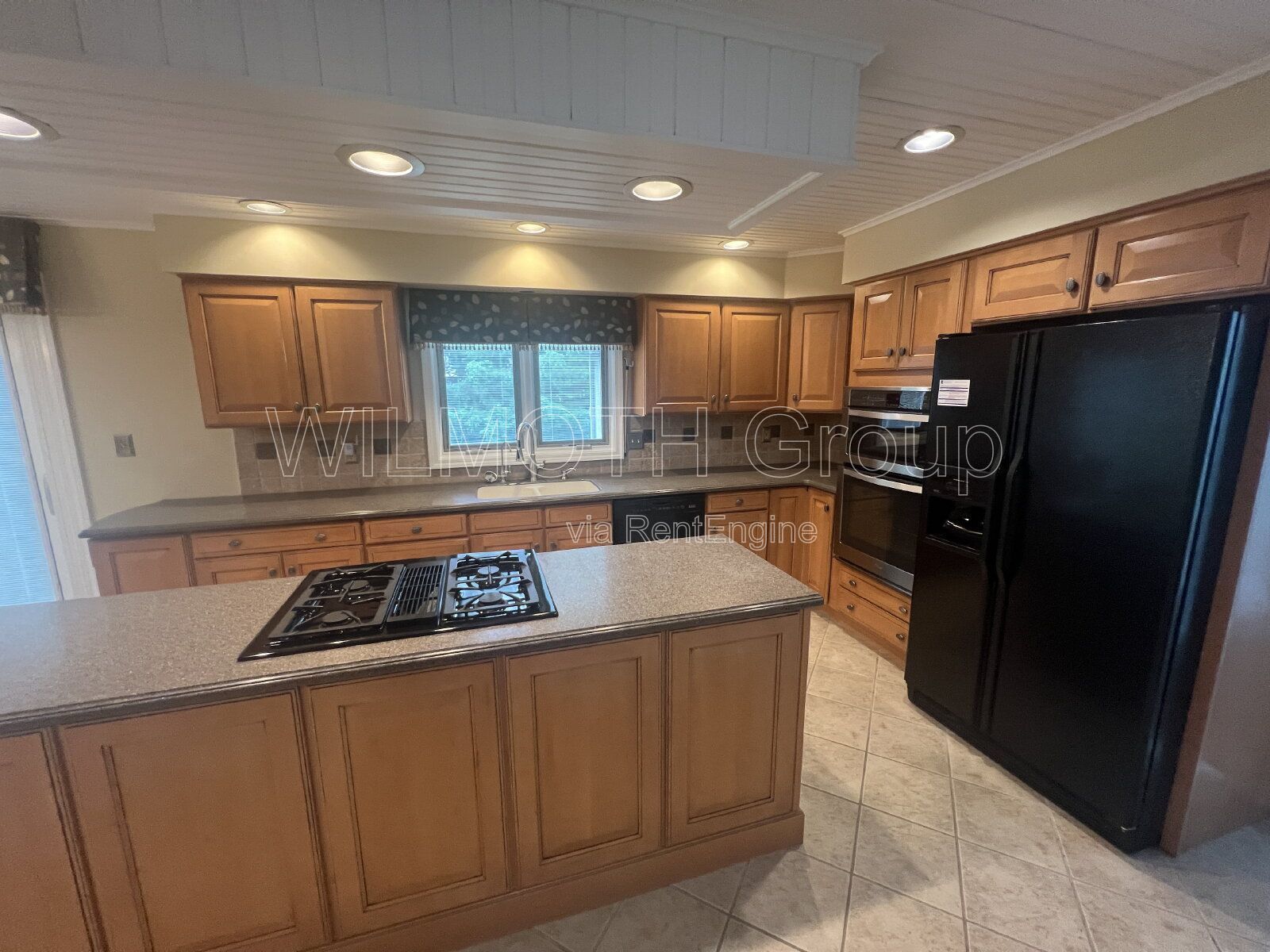 5-Bedroom Retreat with Finished Basement & Fireplace on Limberlost Drive property image