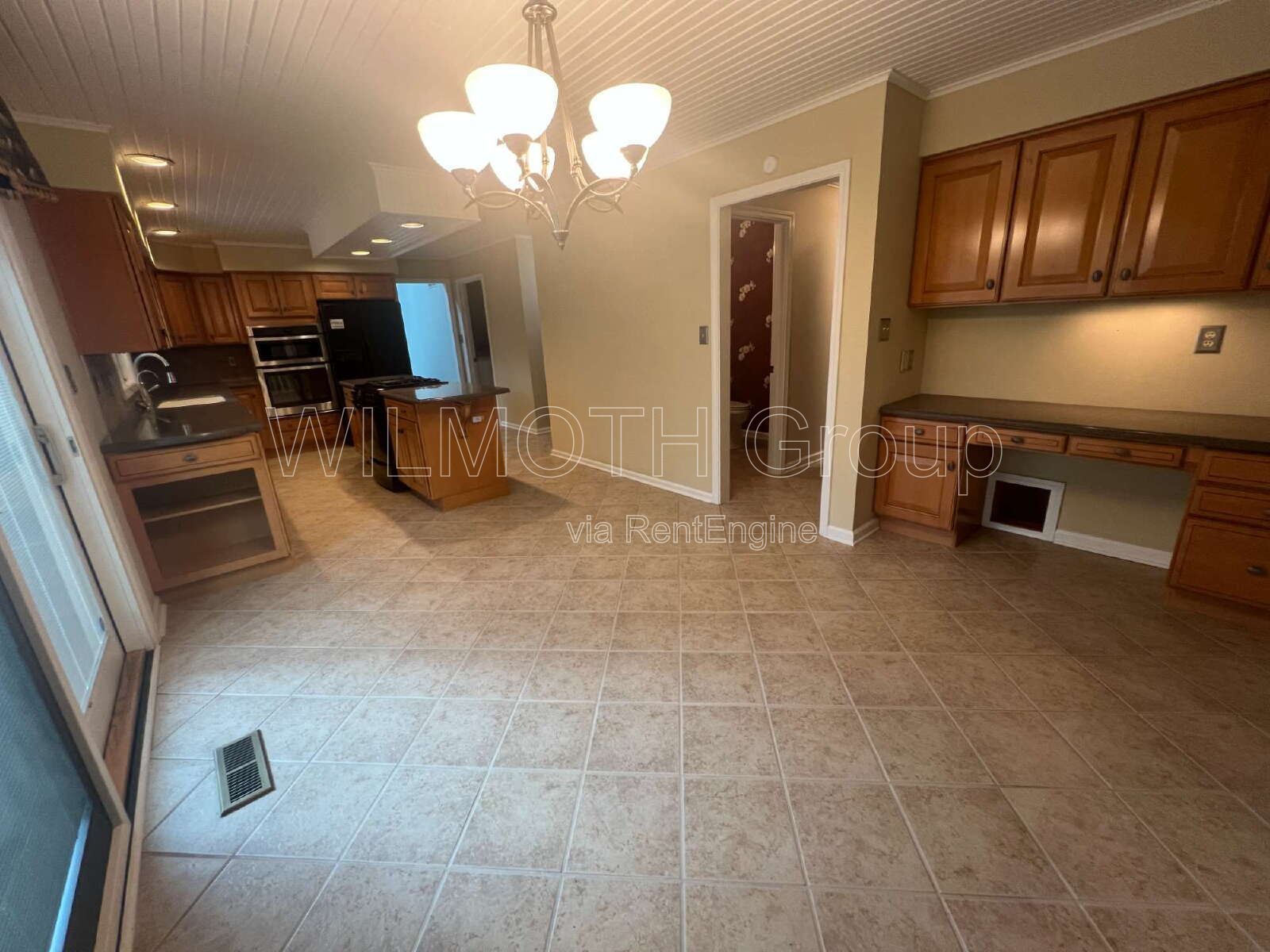 5-Bedroom Retreat with Finished Basement & Fireplace on Limberlost Drive property image