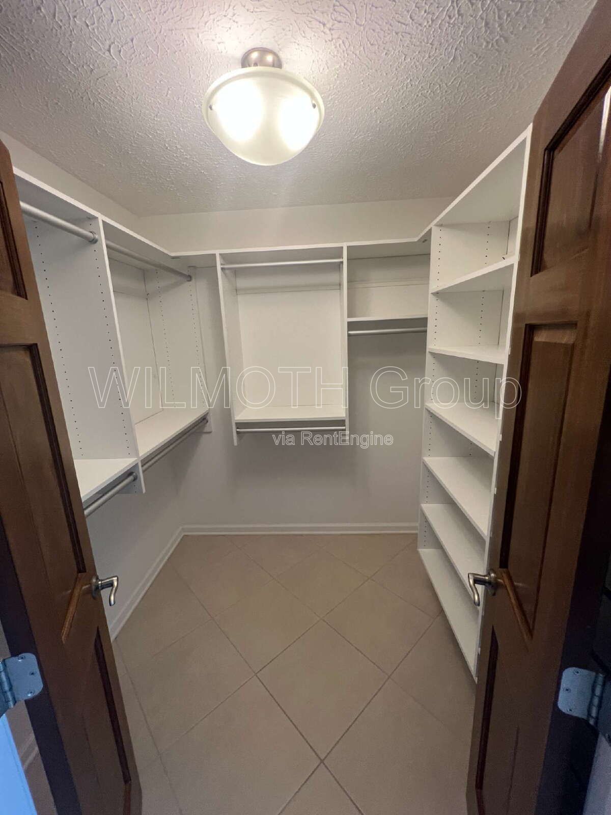 5-Bedroom Retreat with Finished Basement & Fireplace on Limberlost Drive property image
