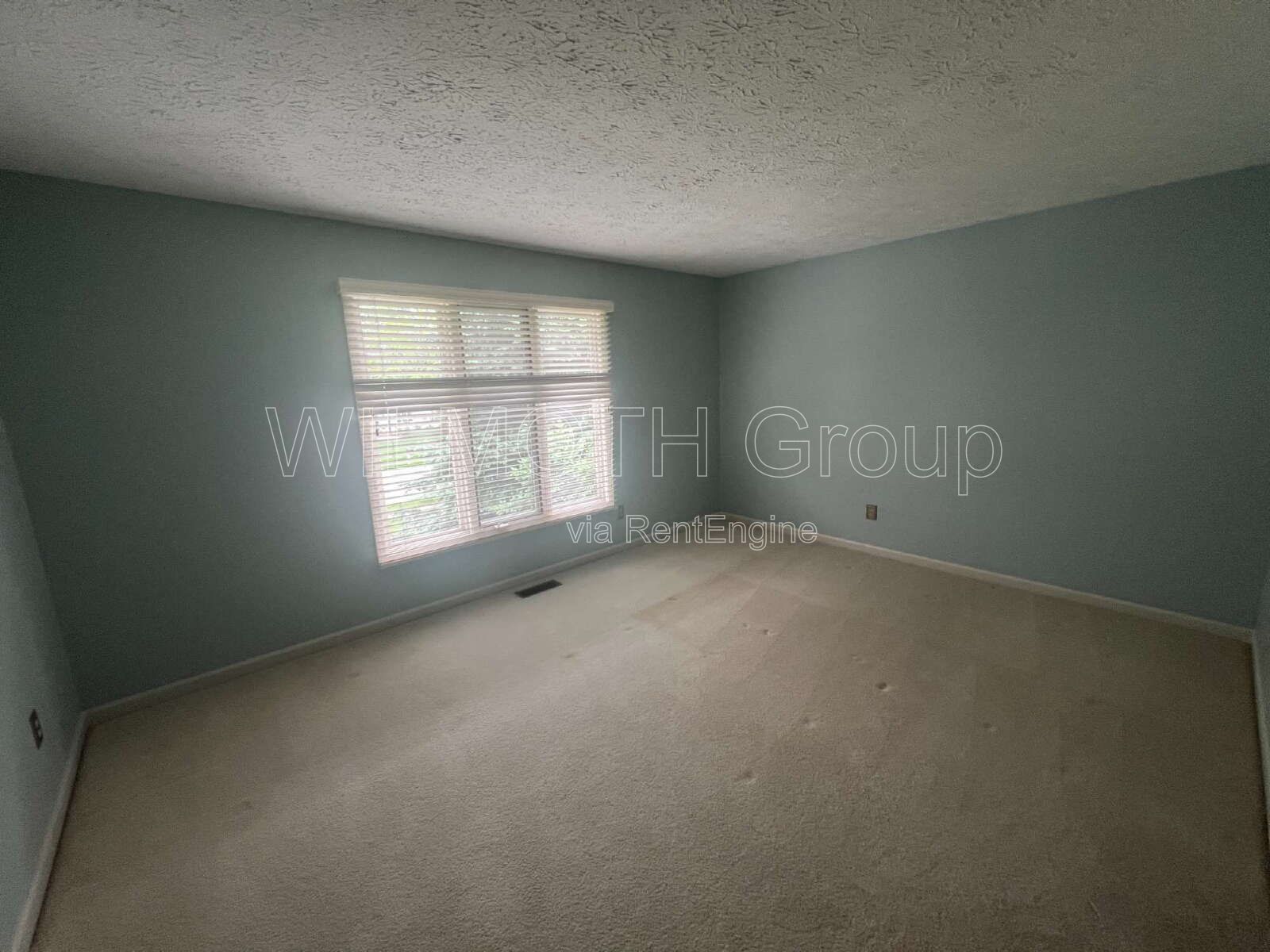 5-Bedroom Retreat with Finished Basement & Fireplace on Limberlost Drive property image