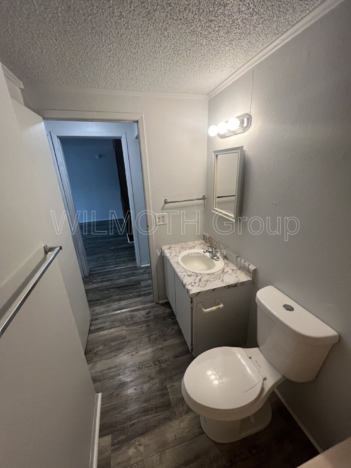 1-Bedroom Haven in Crawfordsville - Cozy Living Awaits at 2000 Indianapolis Road! property image
