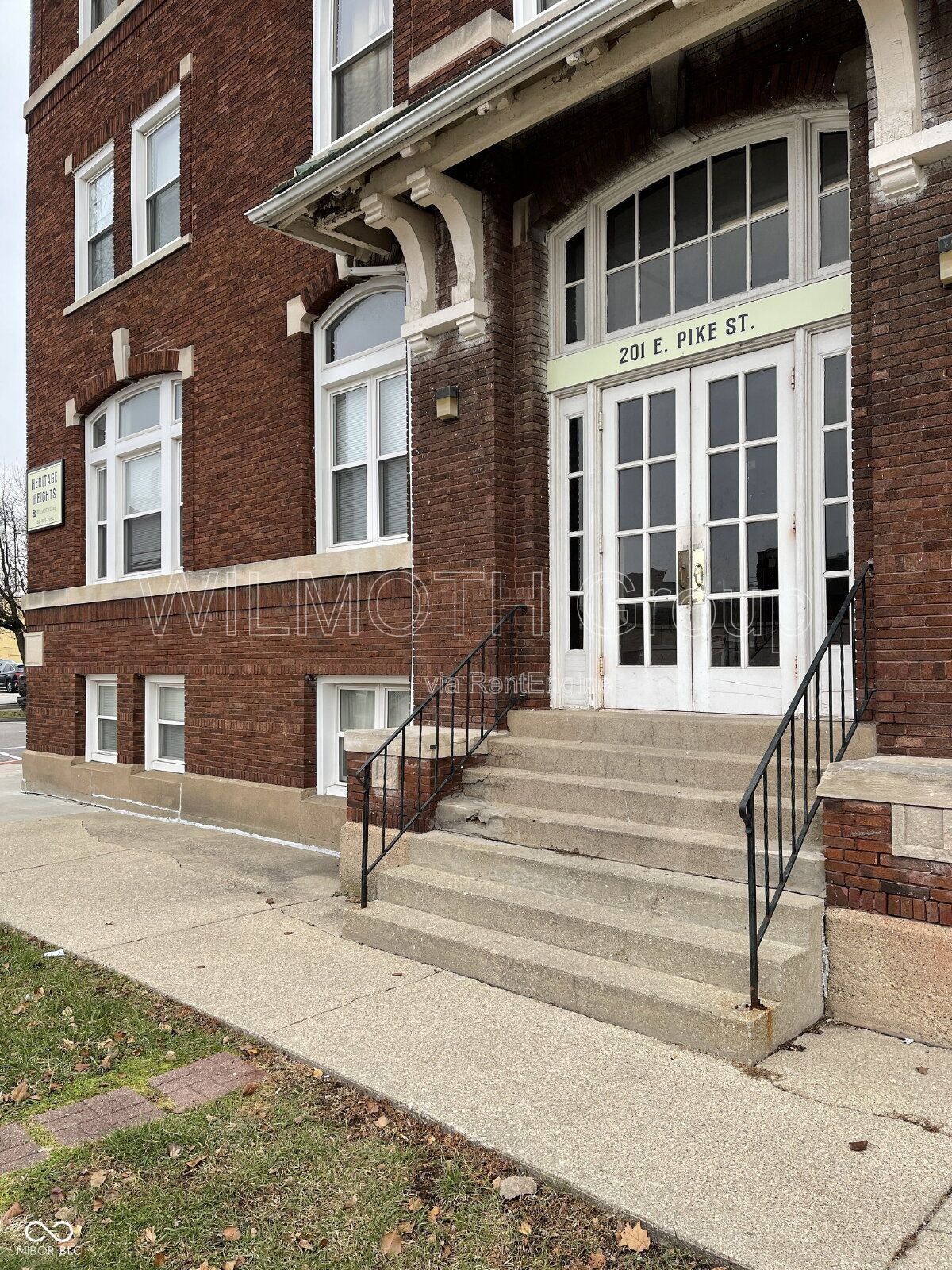 Studio Living with Hardwood Charm in Crawfordsville! property image