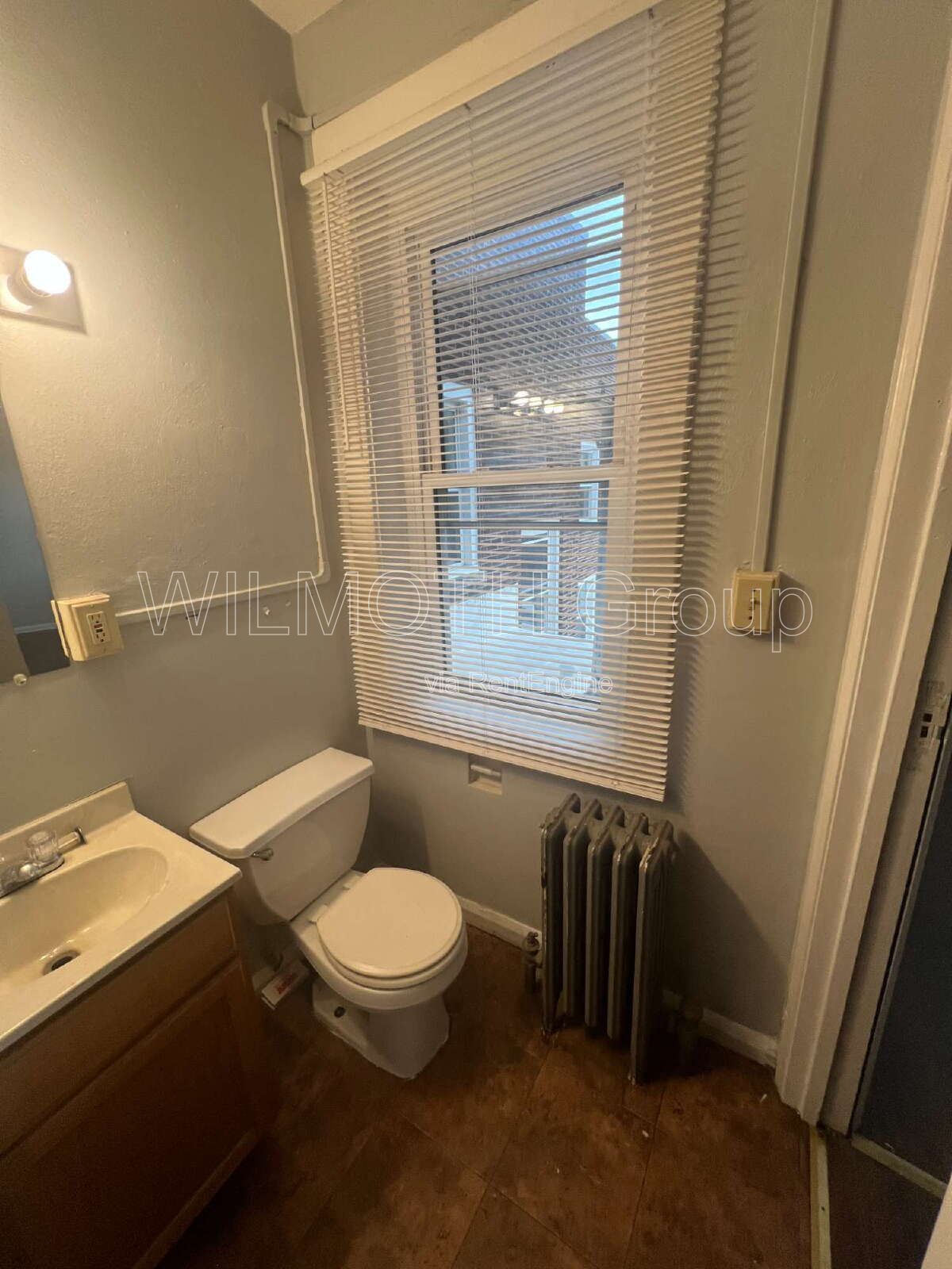 Studio Living with Hardwood Charm in Crawfordsville! property image