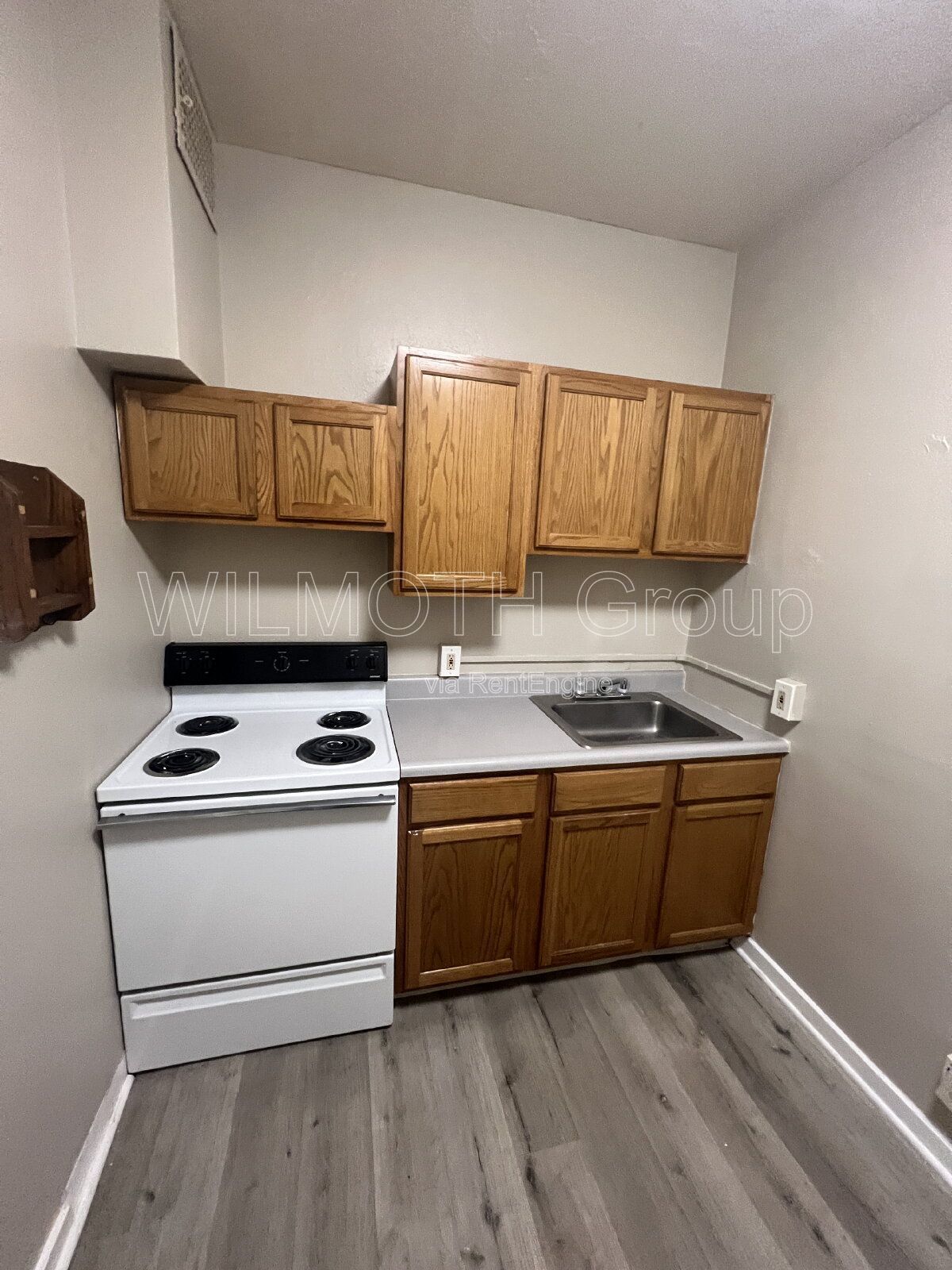1-Bedroom Retreat in Crawfordsville – Cozy Living at 201 East Pike Street! property image