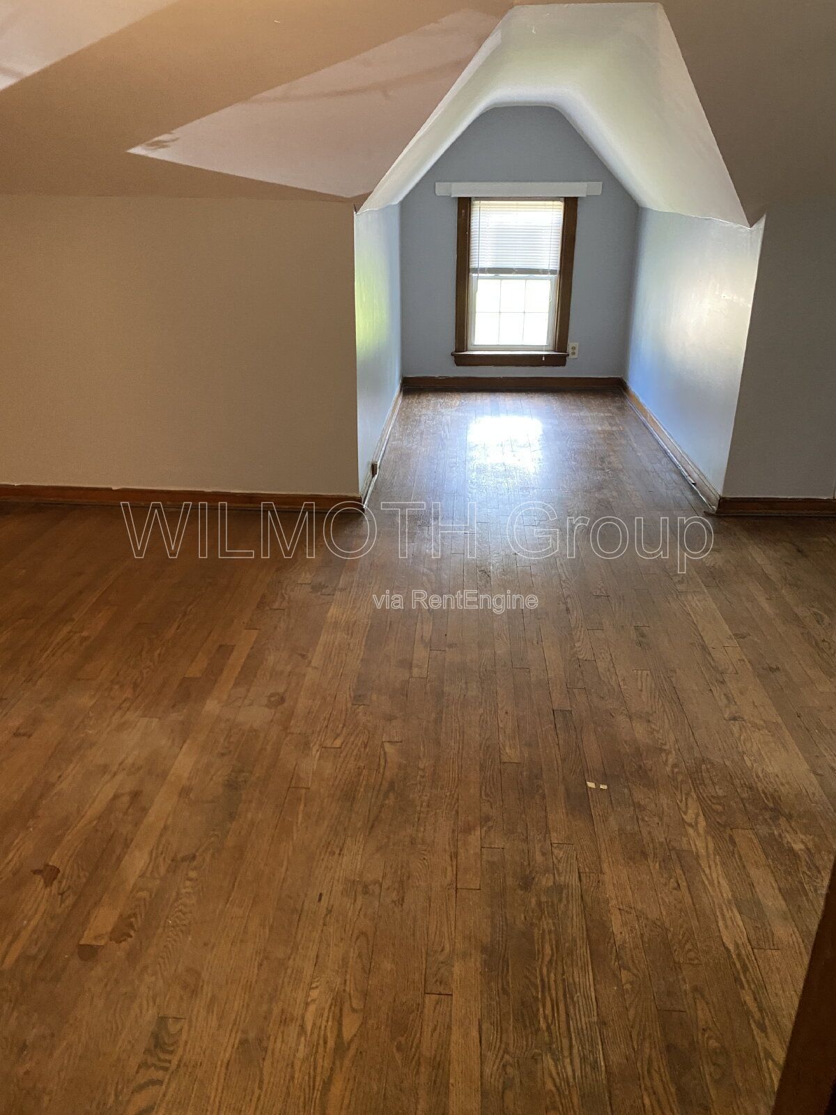 1-Bedroom Retreat with Gleaming Hardwood Floors in Anderson, IN! property image