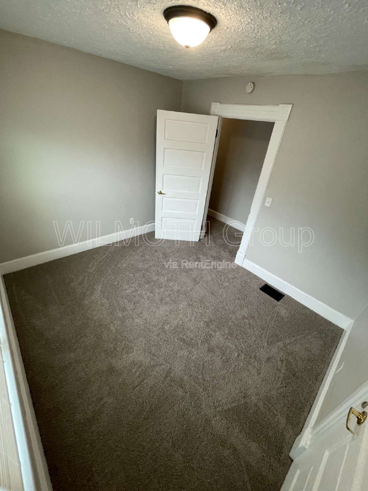 3-Bed Oasis at 442 North Denny St, Indianapolis – Spacious 1140 Sq Ft Home! property image