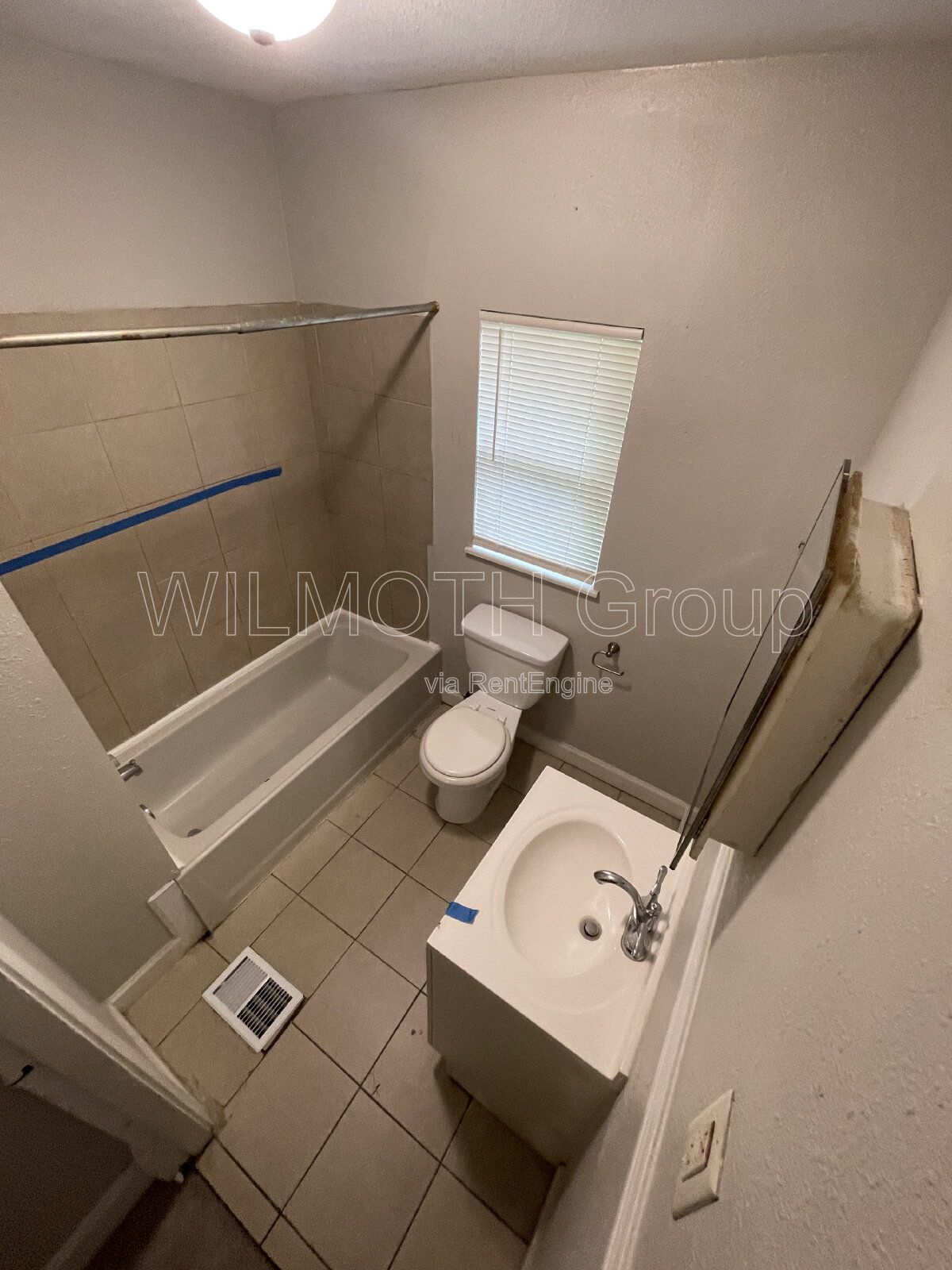 3-Bed Oasis at 442 North Denny St, Indianapolis – Spacious 1140 Sq Ft Home! property image