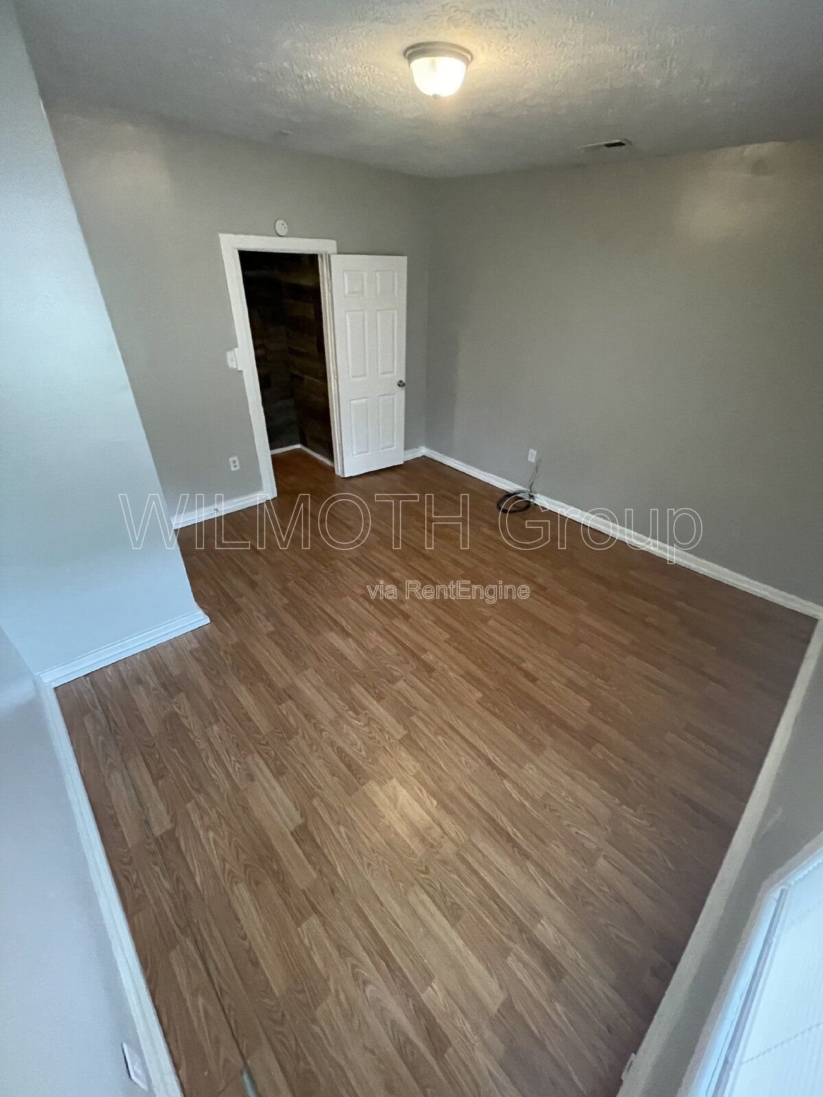 3-Bedroom Home with 2 Full Baths on Southeastern Avenue – Cozy 1072 sq ft Living in Indianapolis! property image