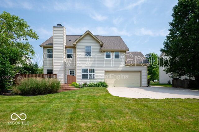 5-Bedroom Retreat with Finished Basement & Cozy Fireplace on Kinder Oak Drive! property image
