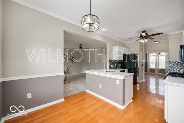 5-Bedroom Retreat with Finished Basement & Cozy Fireplace on Kinder Oak Drive! property image