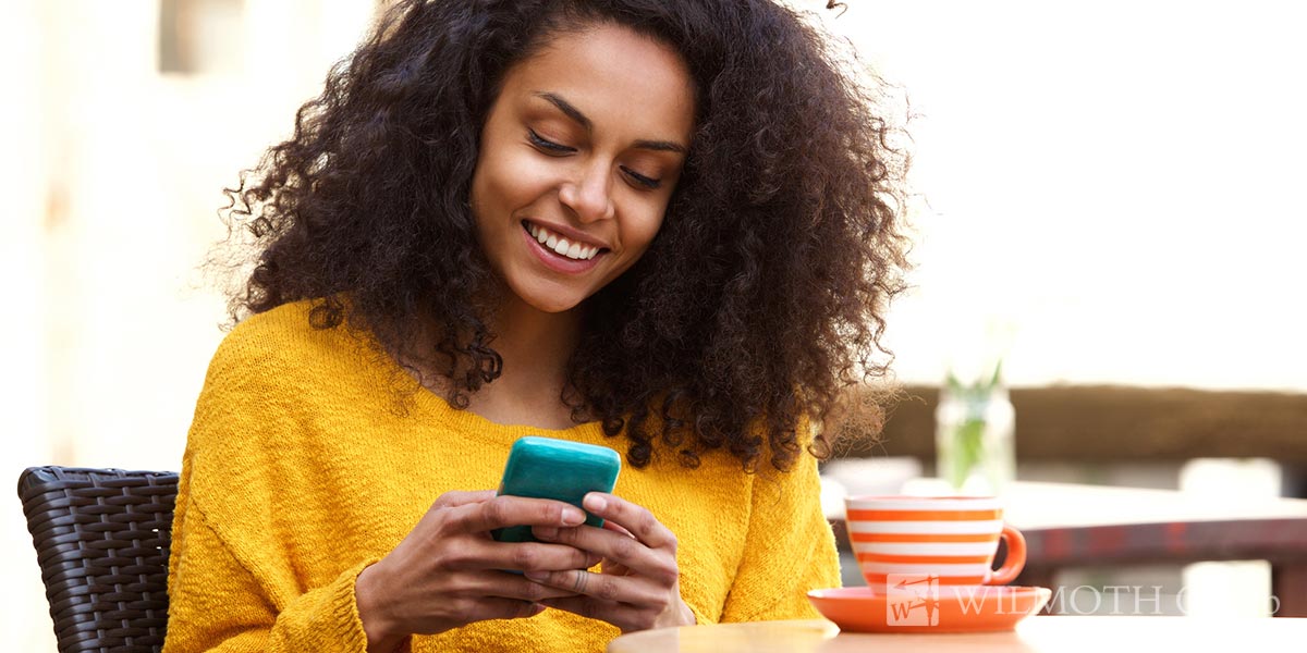 How Can Text Messages Help With Tenant Communications?